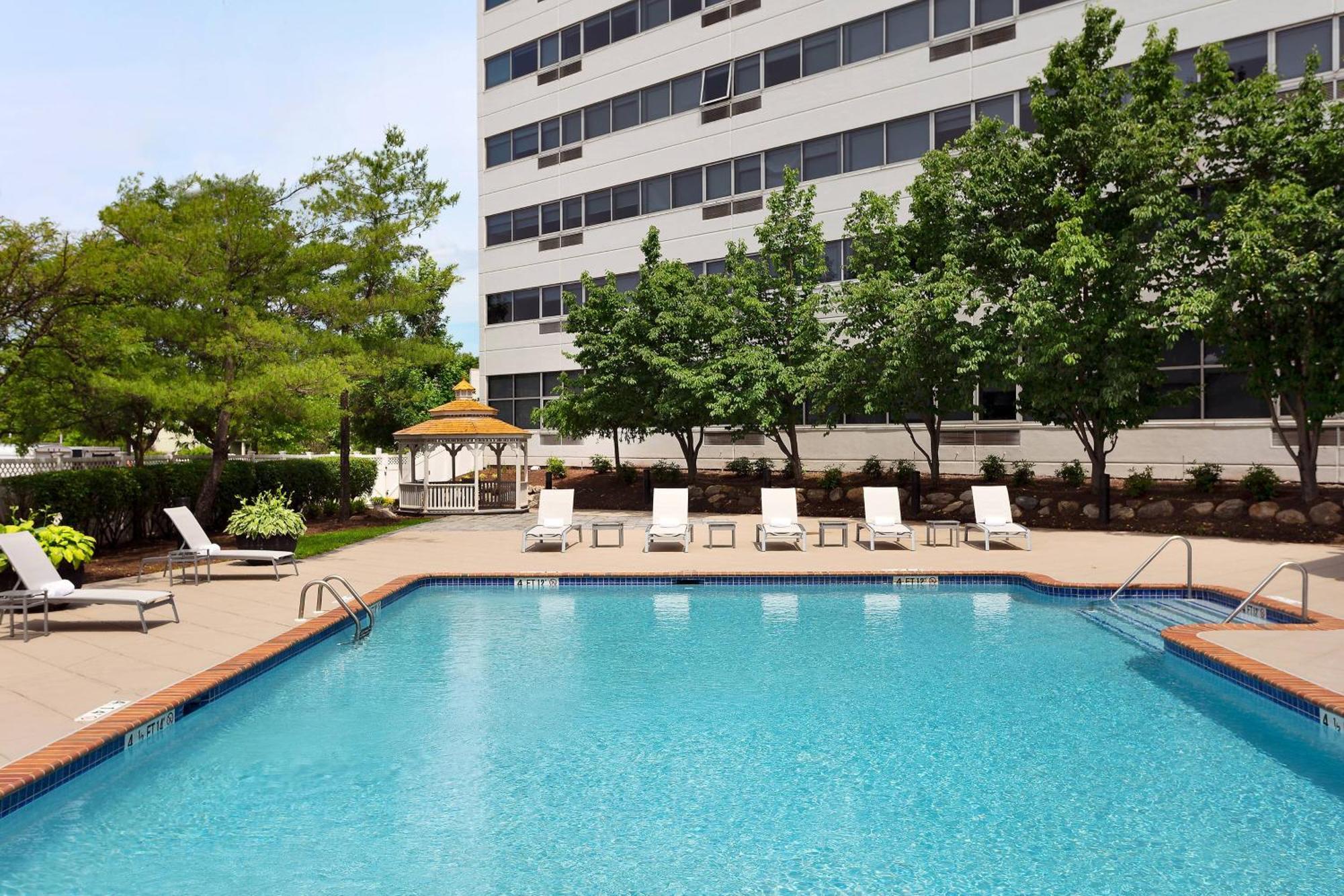 Delta By Marriott Woodbridge Hotel 4*