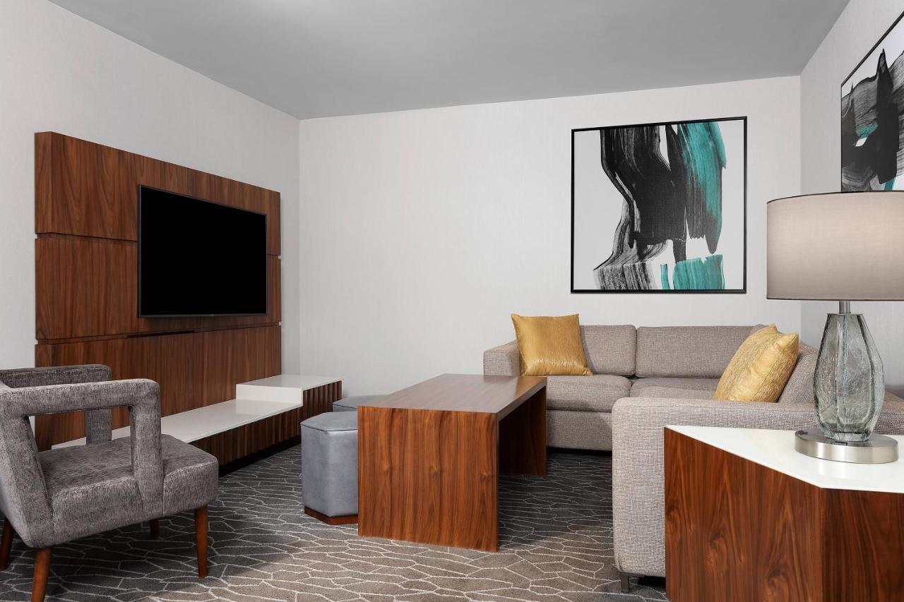 Hotel Delta By Marriott Woodbridge