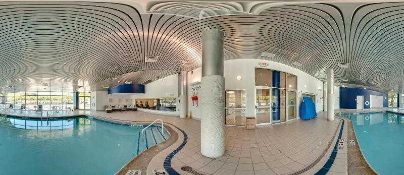 Delta By Marriott Woodbridge Hotel